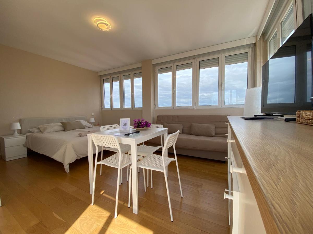 Attic With Great Terrace Close To The Sea Apartment เอลกัมเปโญ ภายนอก รูปภาพ