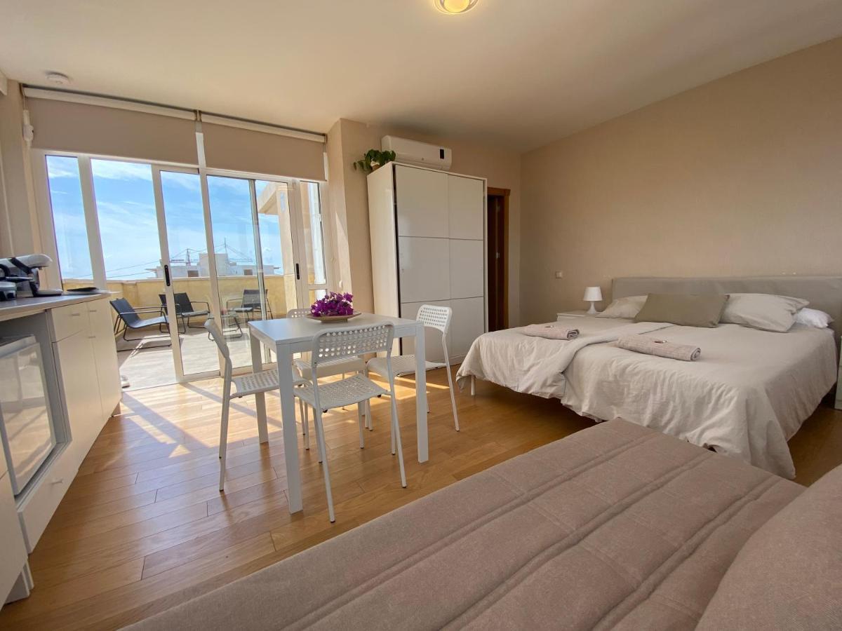 Attic With Great Terrace Close To The Sea Apartment เอลกัมเปโญ ภายนอก รูปภาพ
